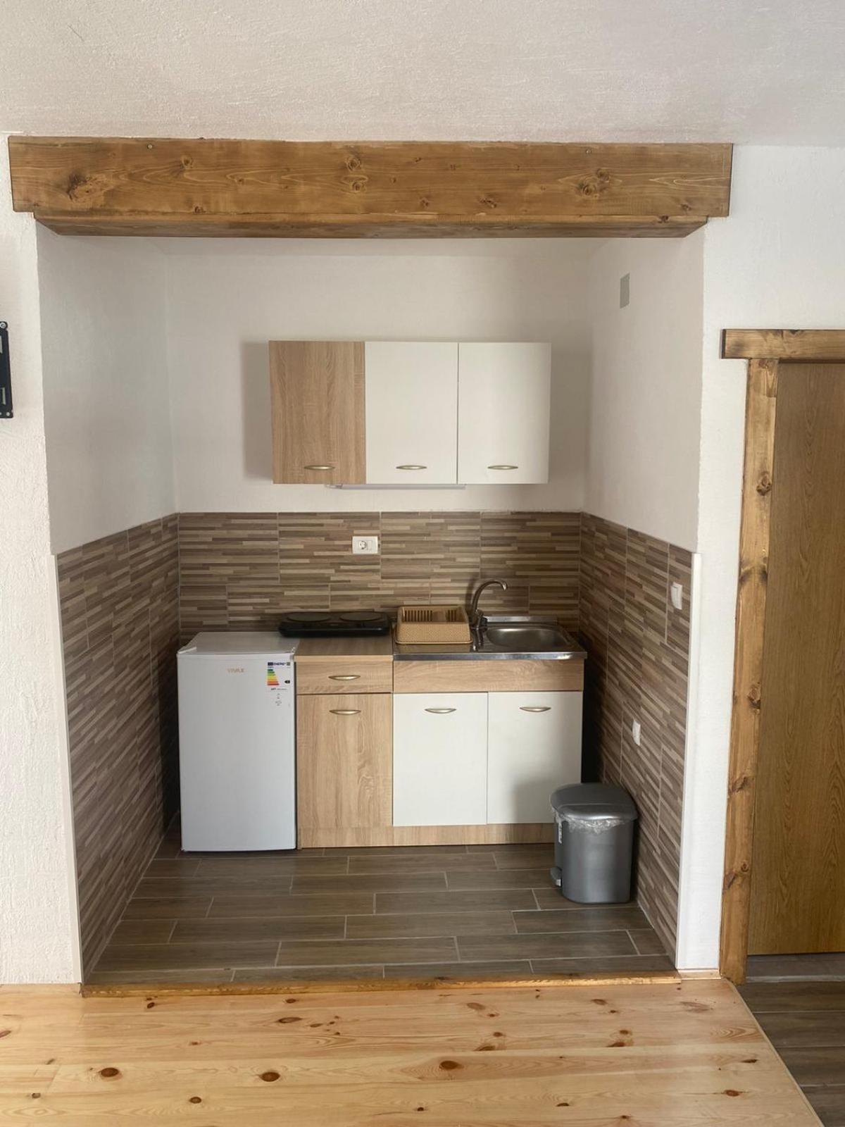 Studio Apartmani V&V جابلياك المظهر الخارجي الصورة